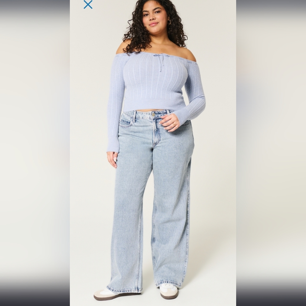 BNWT Hollister Curvy Baggy Jeans